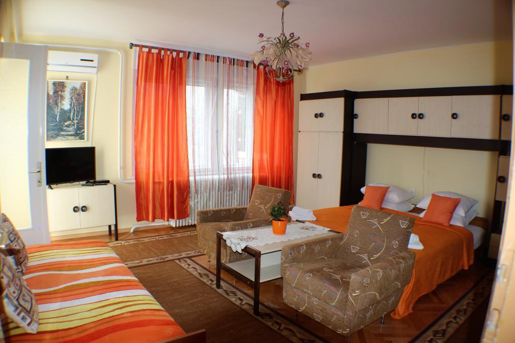 Altan Apartments Hévíz Exterior foto