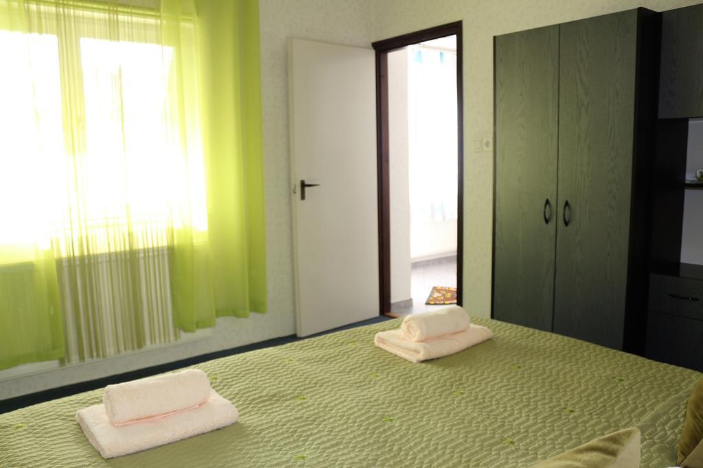Altan Apartments Hévíz Exterior foto